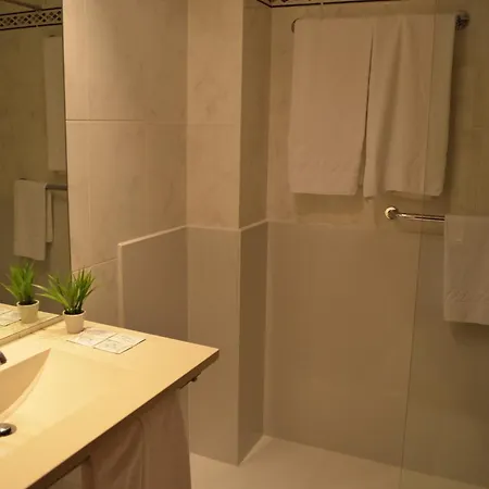 Hotel Elorrio 호텔 3*