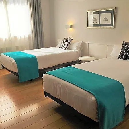 Hotel Elorrio 호텔 3*